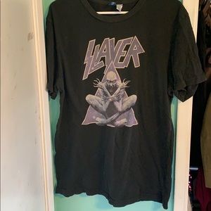 Slayer tee size medium